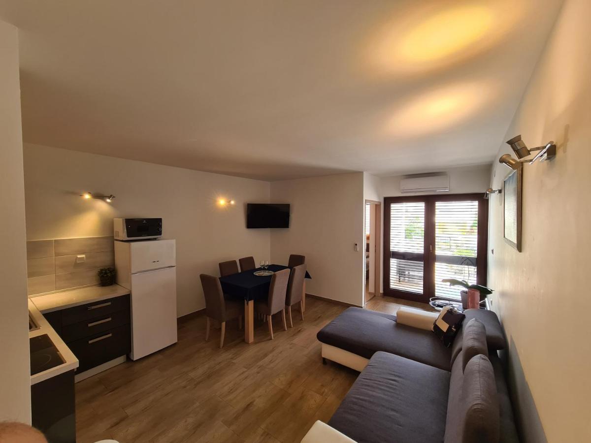 Apartments Dupin Baska  Exterior photo